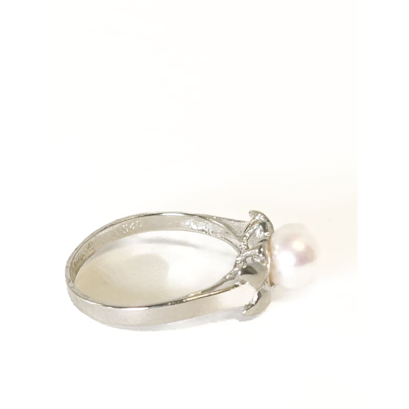 925 Sterling Silver Pearl Ring Size 7.5 - Frijja, LLC