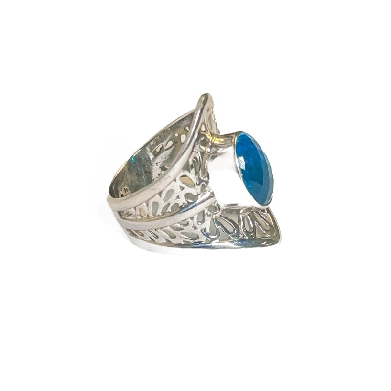 Vintage 925 Sterling Silver Blue topaz Ring Size 8 - Frijja, LLC