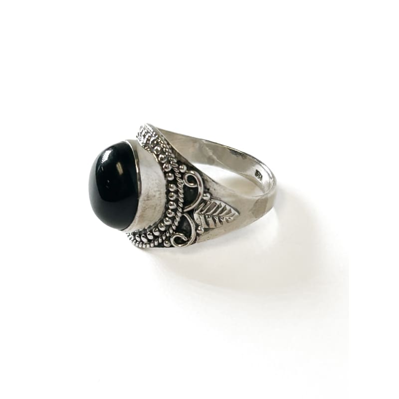 Vintage 925 Sterling Silver Round Onyx Ring - Size 7.5 - Frijja, LLC